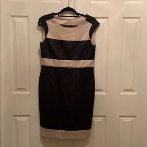 London Times color block tan and black dress